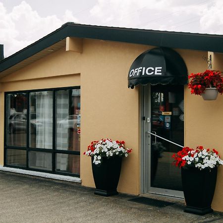 Saxony Motel Chatham-Kent Екстер'єр фото