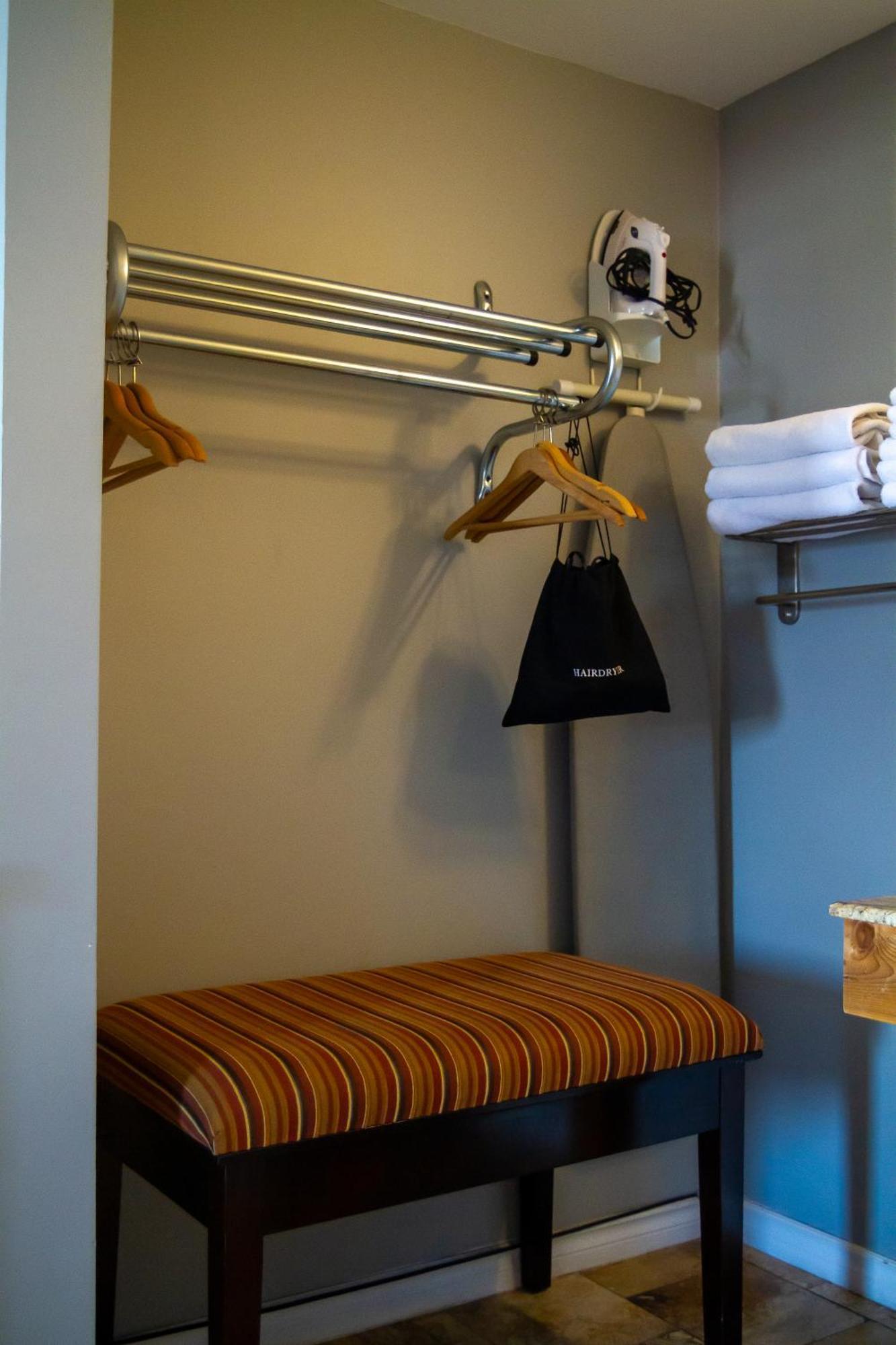 Saxony Motel Chatham-Kent Екстер'єр фото