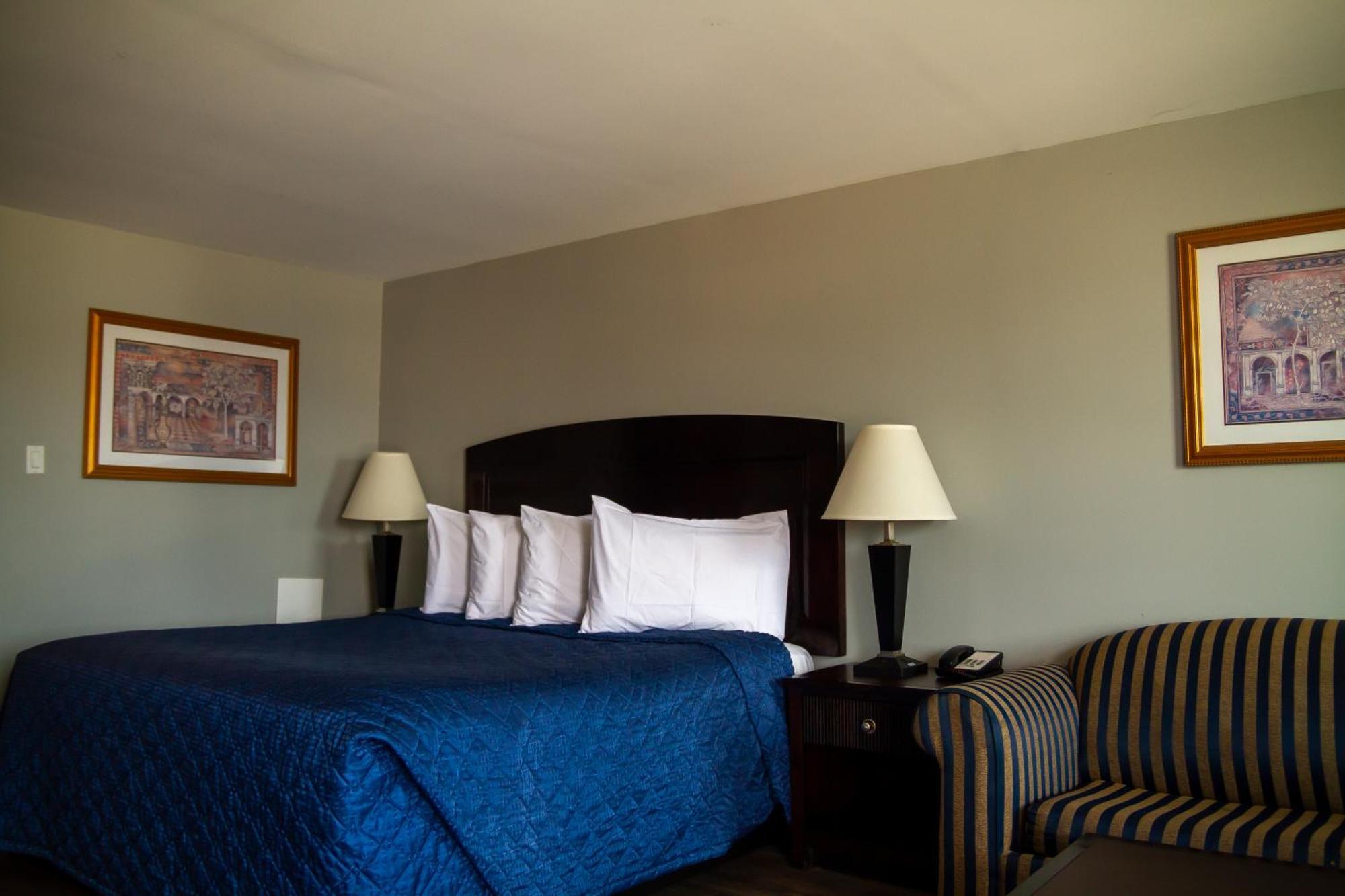 Saxony Motel Chatham-Kent Екстер'єр фото