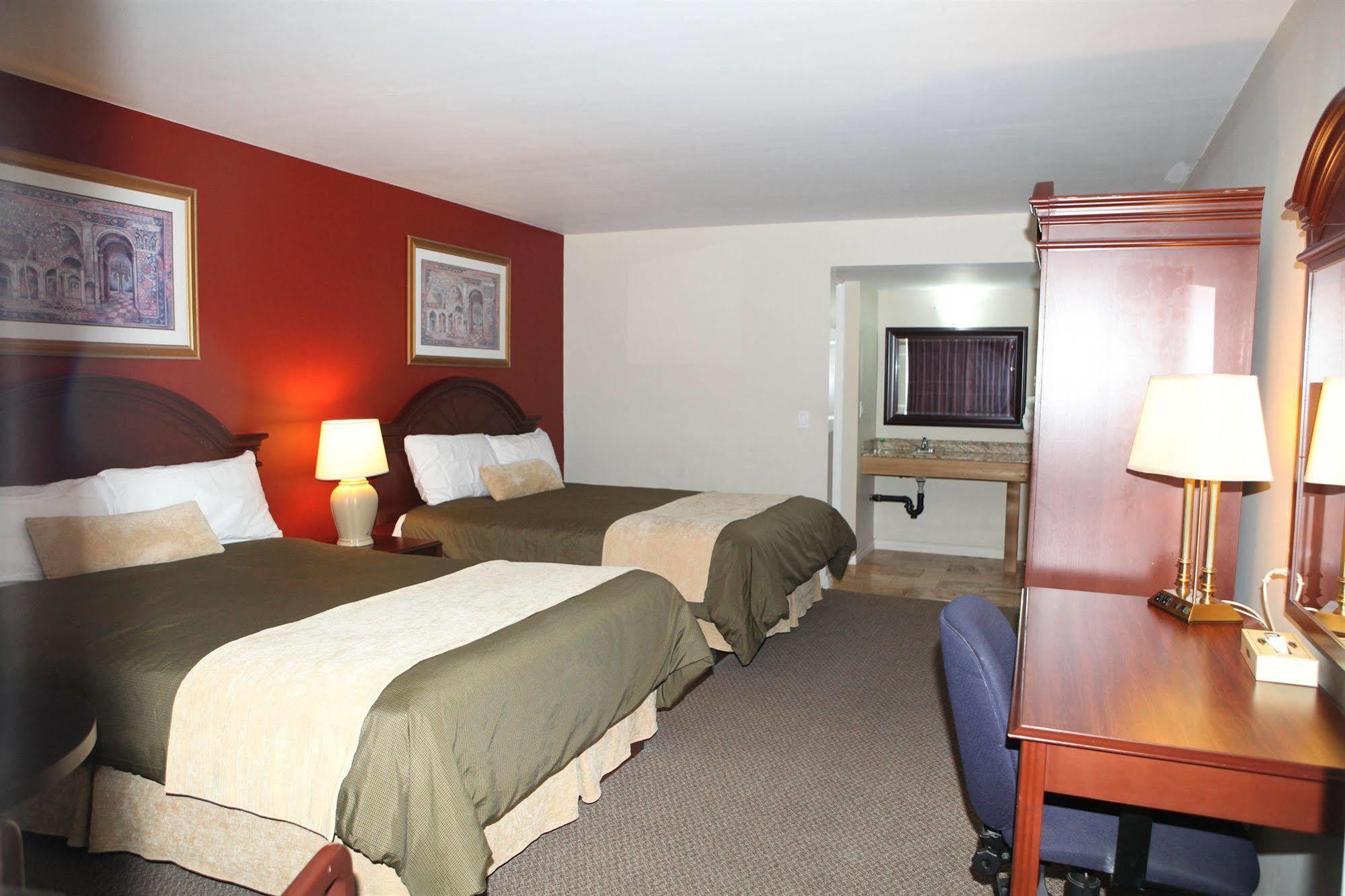 Saxony Motel Chatham-Kent Екстер'єр фото